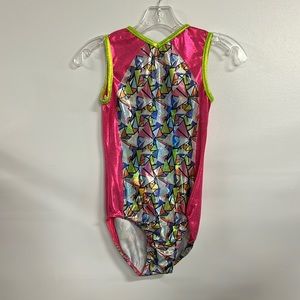 Tumbling - Dance - Gymnastics - Performance